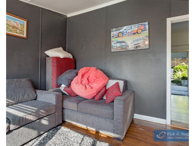 9 Kooringal Place, Bega NSW 2550