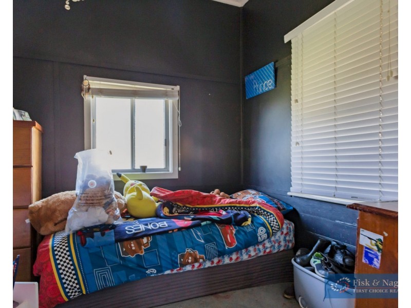 9 Kooringal Place, Bega NSW 2550