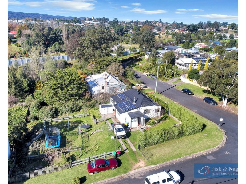 9 Kooringal Place, Bega NSW 2550