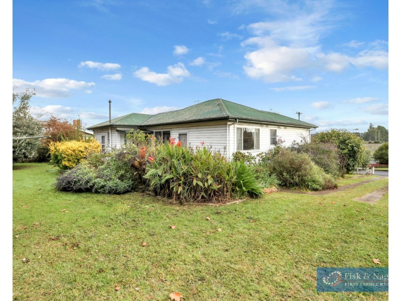 20 Hill Street, Bega NSW 2550