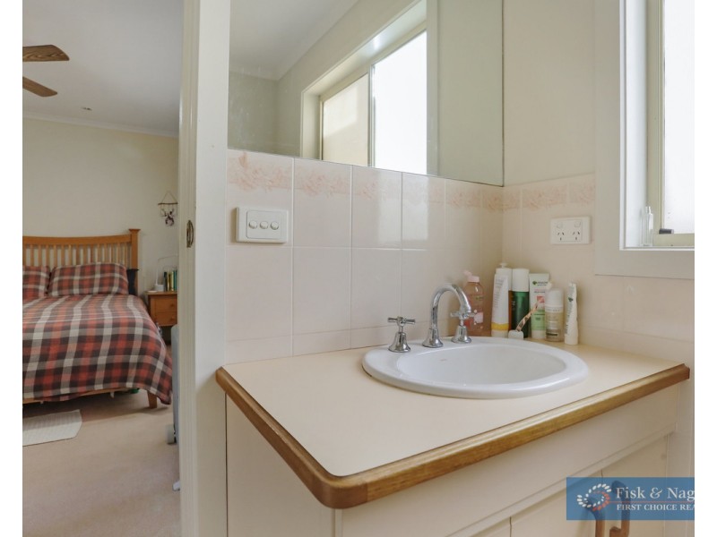 11 Lakewood Drive, Merimbula NSW 2548