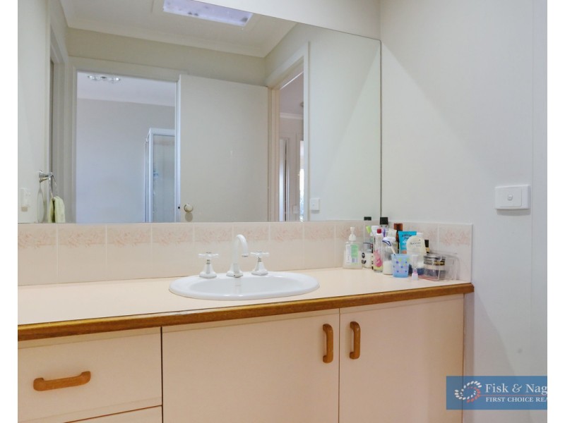 11 Lakewood Drive, Merimbula NSW 2548