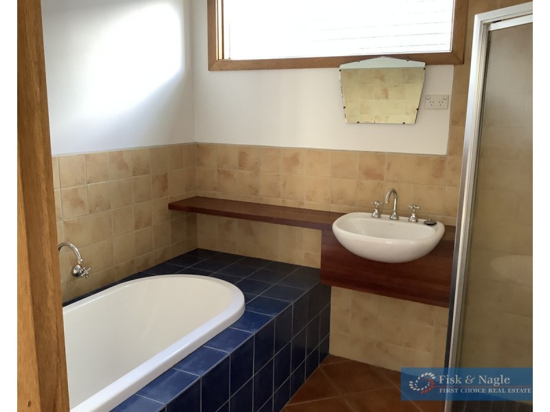 101 Upper Street, Bega NSW 2550