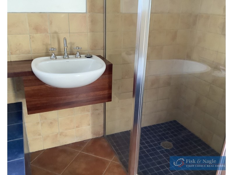 101 Upper Street, Bega NSW 2550