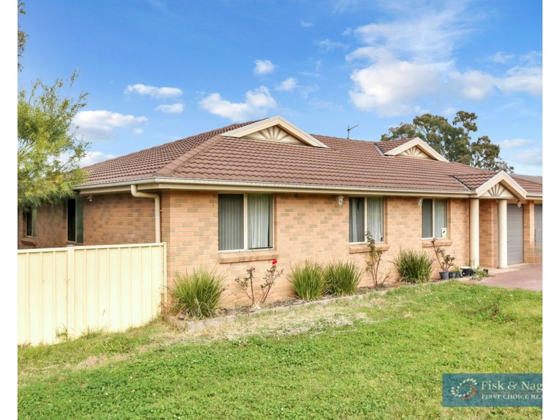 2 Howard Avenue, Bega NSW 2550
