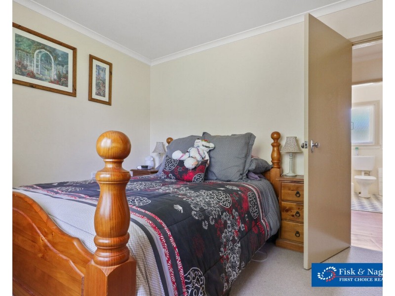 9 Bunyarra Drive, Bega NSW 2550