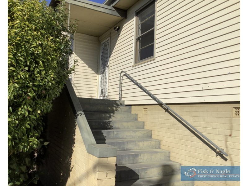 20 Eden Street, Bega NSW 2550