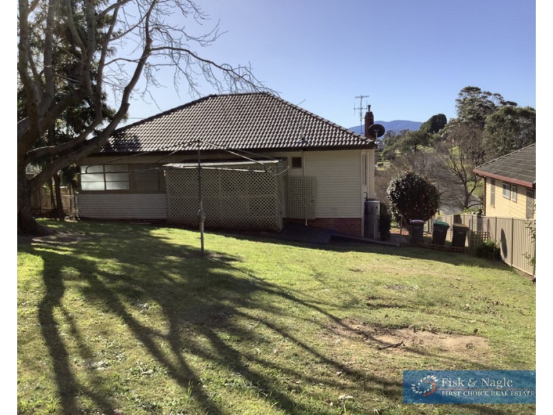 20 Eden Street, Bega NSW 2550