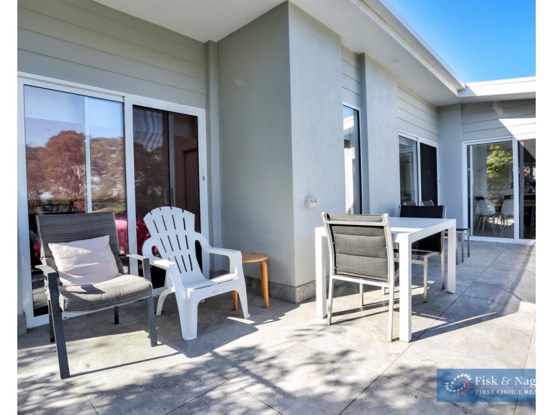 9 Main Street, Merimbula NSW 2548