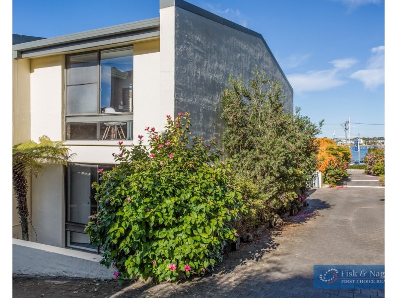 3/27 – 29 Beach Street, Merimbula NSW 2548