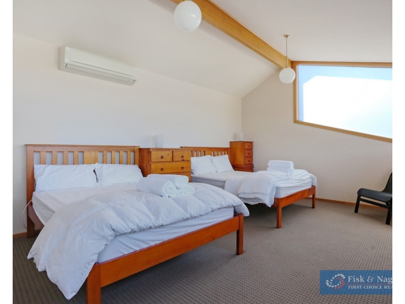 35 Imlay Street, Merimbula NSW 2548