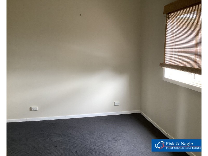 4 Minyama Parade, Bega NSW 2550