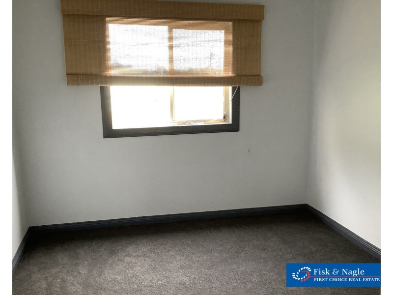 4 Minyama Parade, Bega NSW 2550