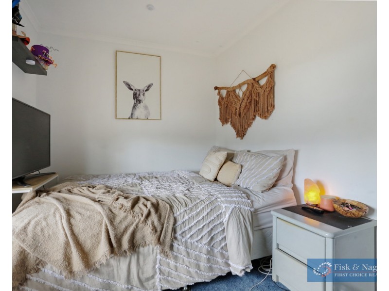 52 Valley Street, Bega NSW 2550