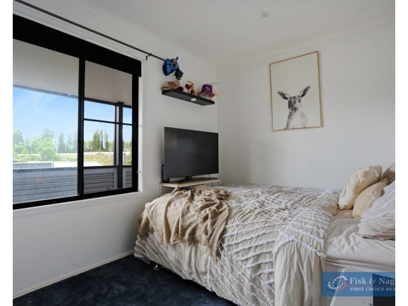 52 Valley Street, Bega NSW 2550