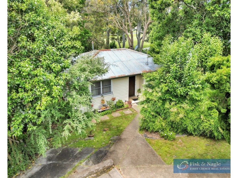50 Meringo Street, Bega NSW 2550