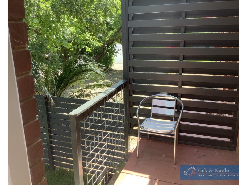1/64 Carp Street, Bega NSW 2550