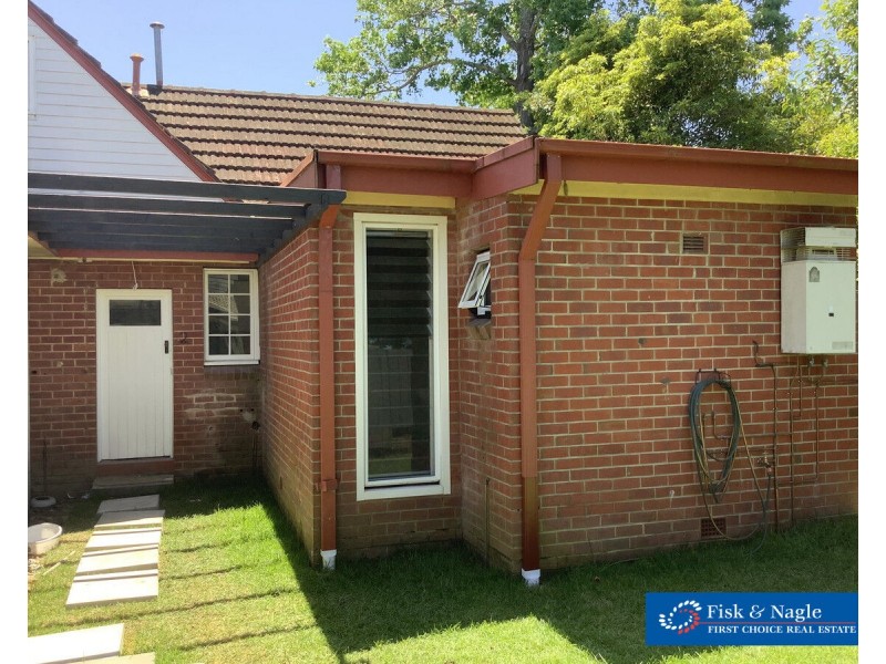 2/64 Carp Street, Bega NSW 2550