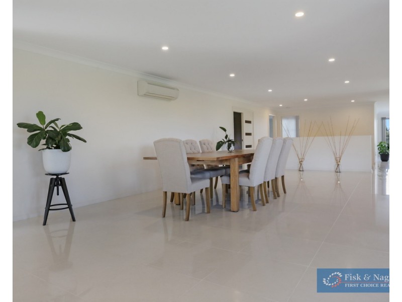 64 Glen Mia Drive, Bega NSW 2550