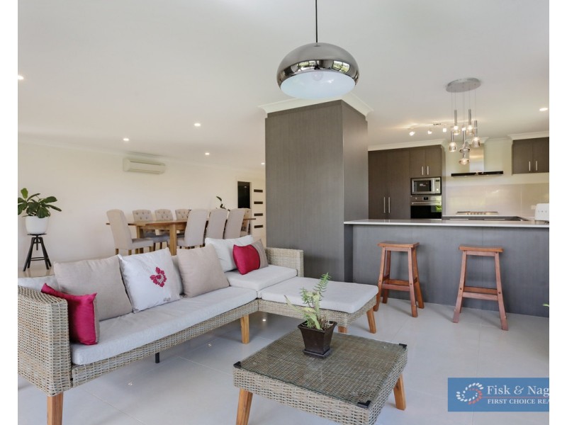 64 Glen Mia Drive, Bega NSW 2550