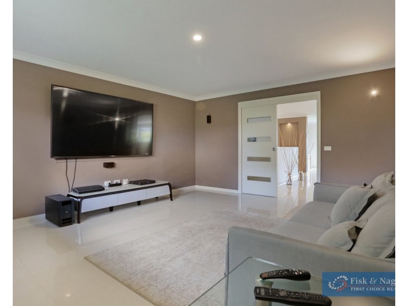 64 Glen Mia Drive, Bega NSW 2550