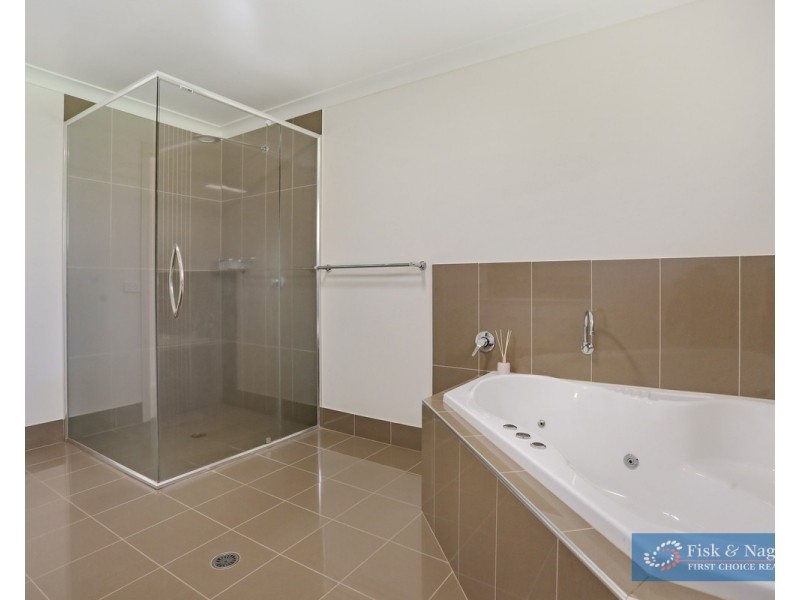 64 Glen Mia Drive, Bega NSW 2550