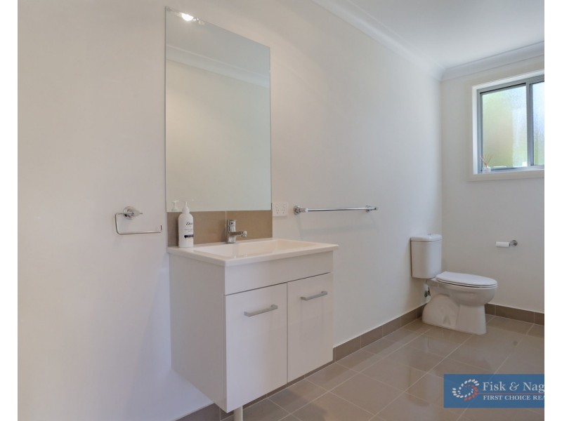 64 Glen Mia Drive, Bega NSW 2550