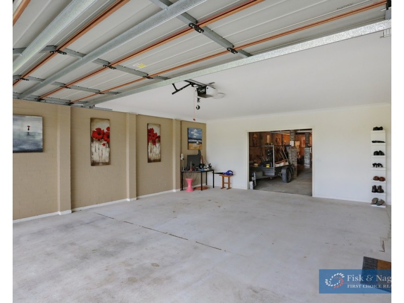 64 Glen Mia Drive, Bega NSW 2550