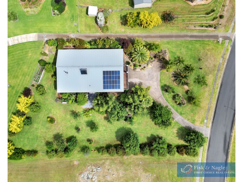 64 Glen Mia Drive, Bega NSW 2550