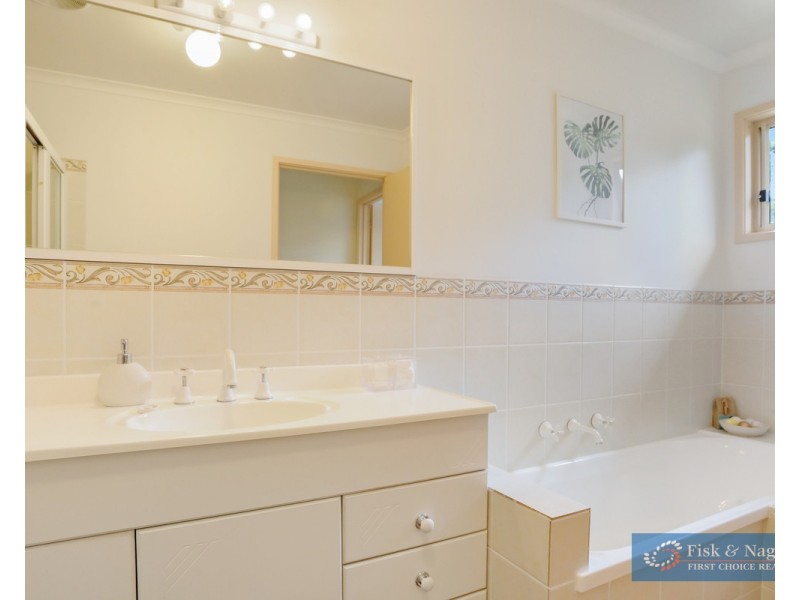 54 Berrambool Drive, Merimbula NSW 2548