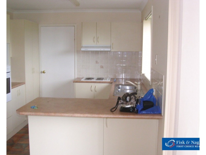 17 Max Slater Drive, Bega NSW 2550