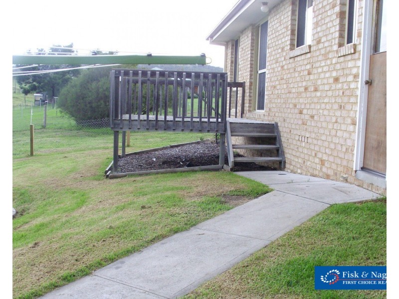 17 Max Slater Drive, Bega NSW 2550