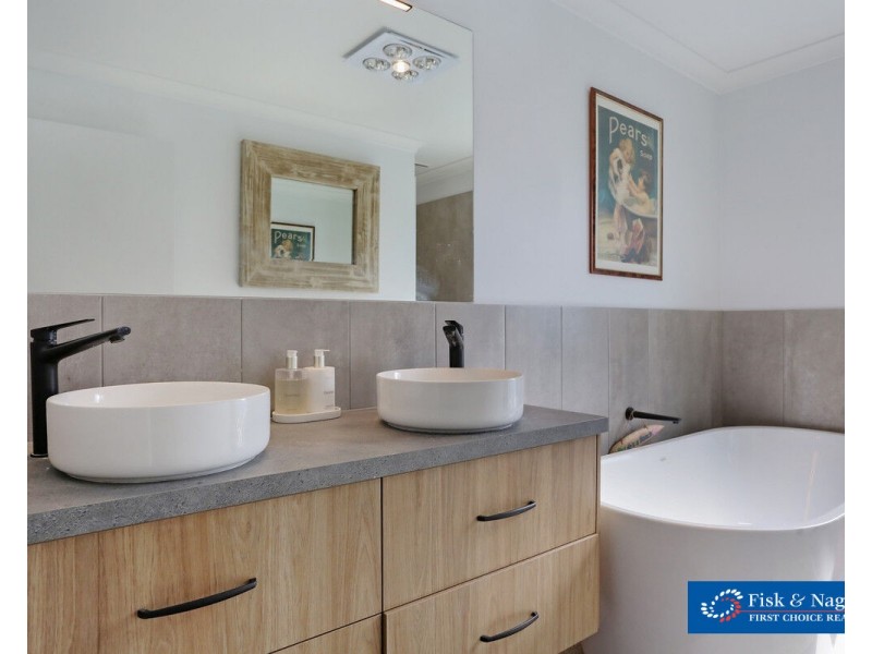 365 Peak Hill Road, Buckajo NSW 2550