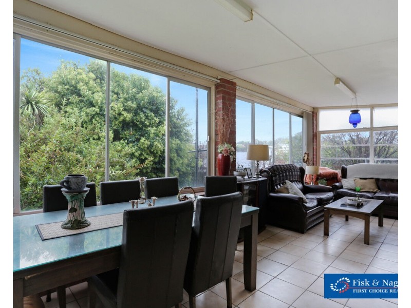 16 Watson Street, Bega NSW 2550