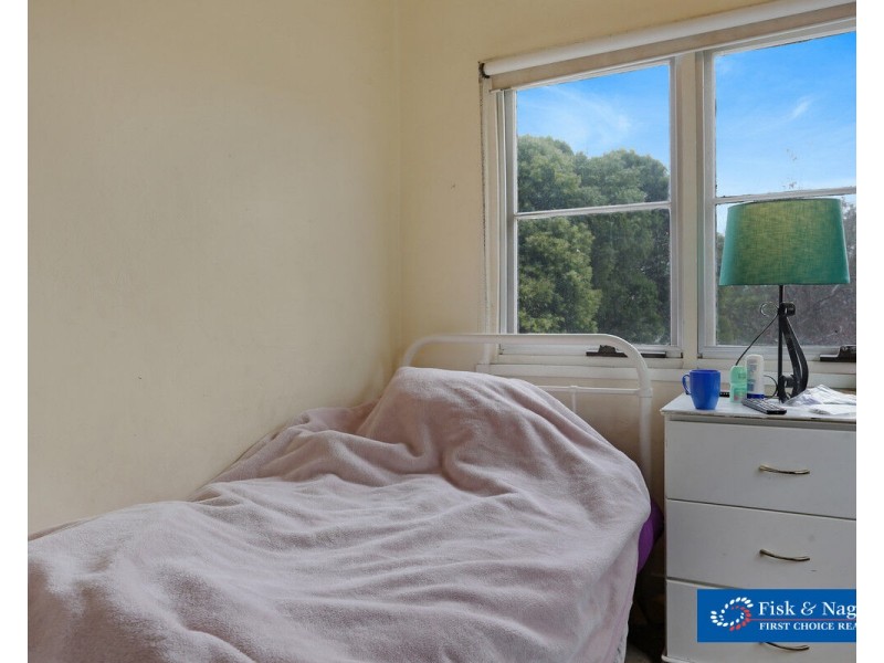 16 Watson Street, Bega NSW 2550