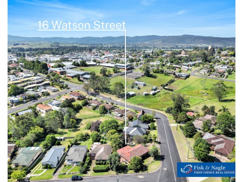 16 Watson Street, Bega NSW 2550