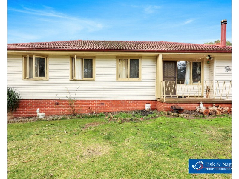 9 Bunyarra Drive, Bega NSW 2550