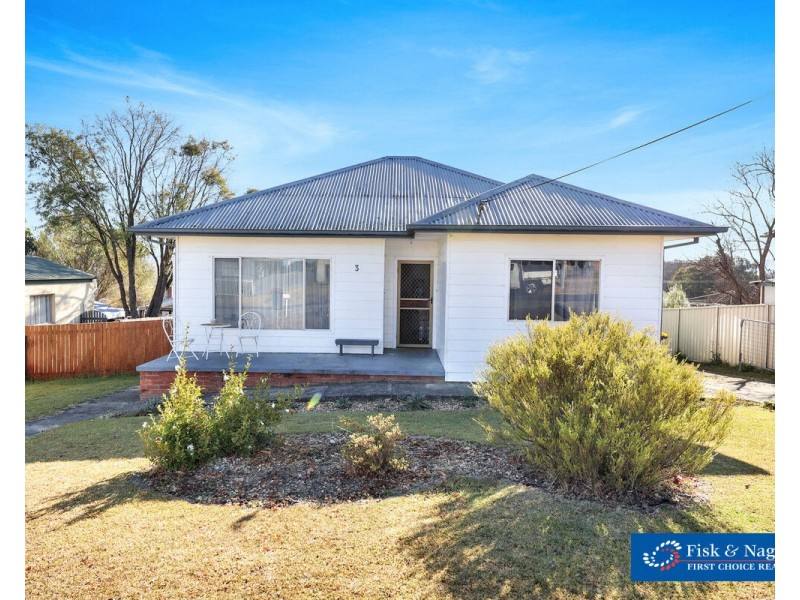 3 Blomfield Avenue, Bega NSW 2550