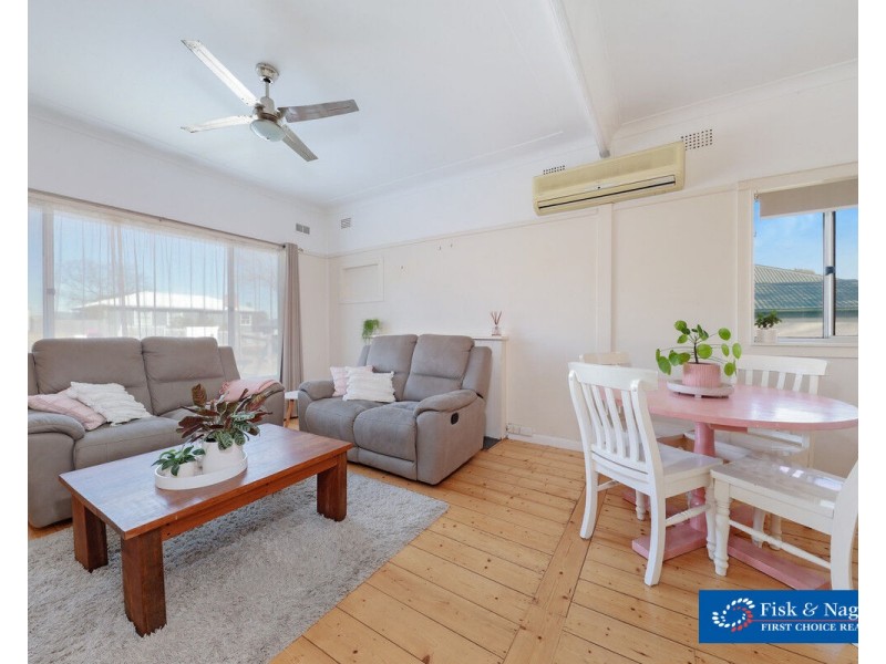 3 Blomfield Avenue, Bega NSW 2550