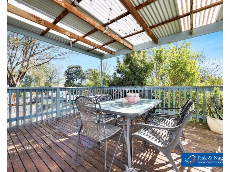 3 Blomfield Avenue, Bega NSW 2550