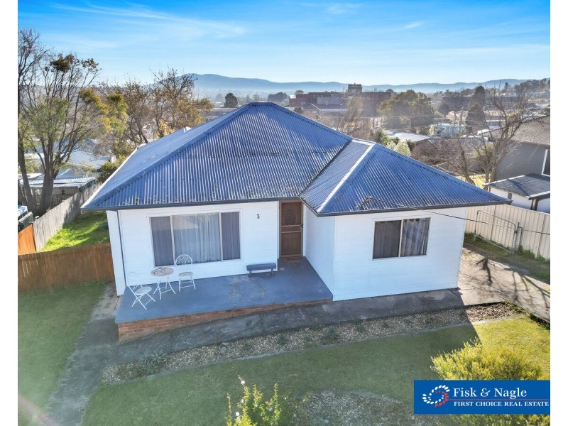3 Blomfield Avenue, Bega NSW 2550