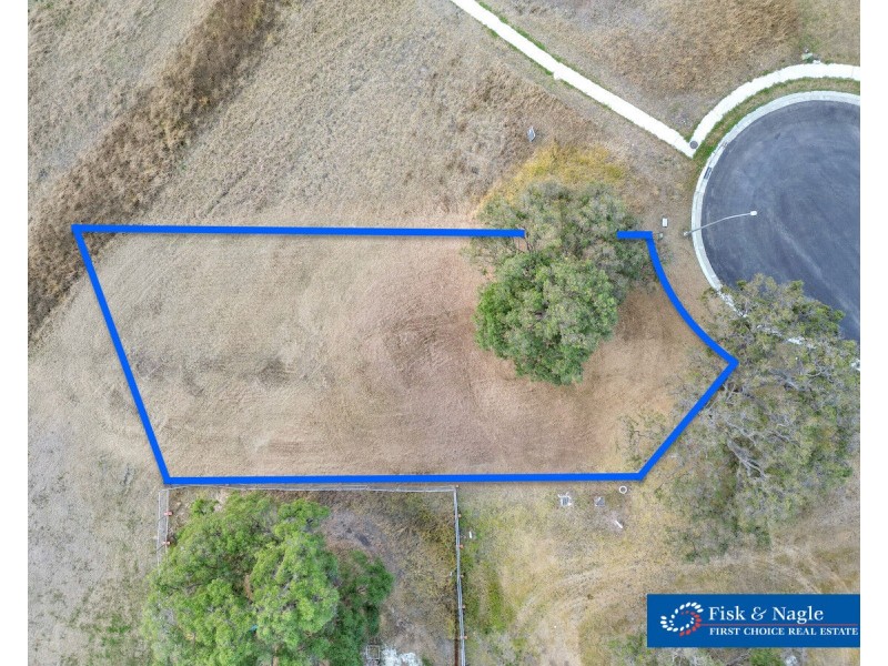 3 Sea Lace Place, Bega NSW 2550