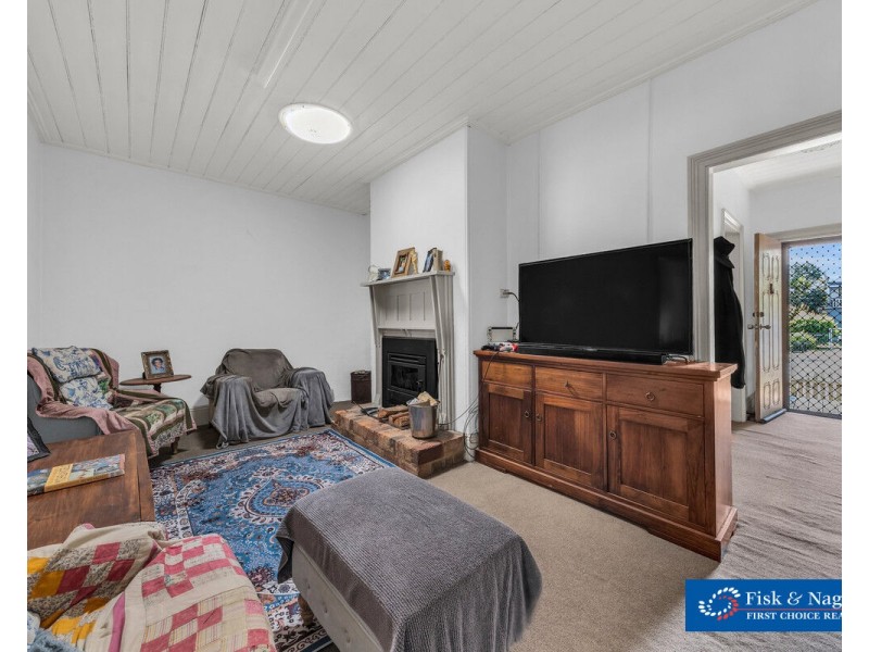 124 Upper Street, Bega NSW 2550
