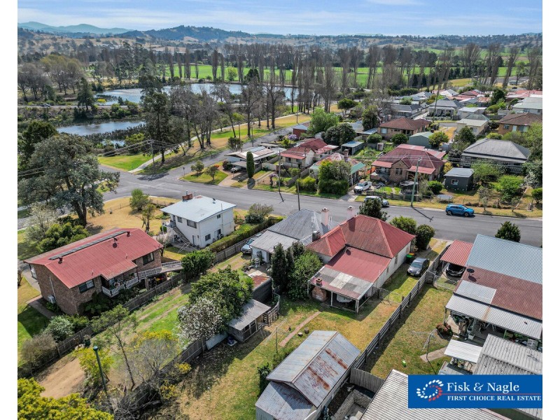 124 Upper Street, Bega NSW 2550