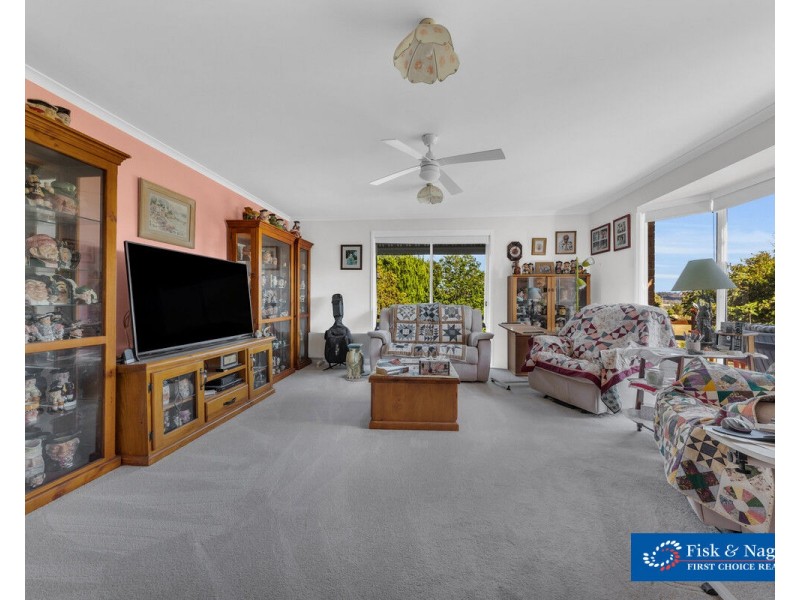 71 Max Slater Drive, Bega NSW 2550