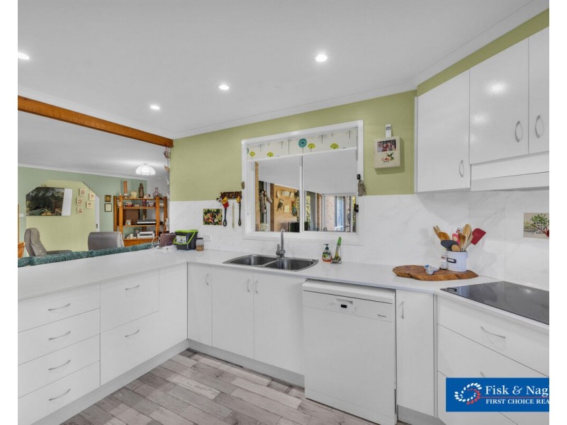 71 Max Slater Drive, Bega NSW 2550