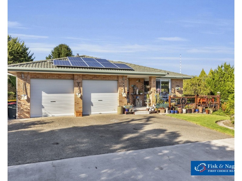 71 Max Slater Drive, Bega NSW 2550