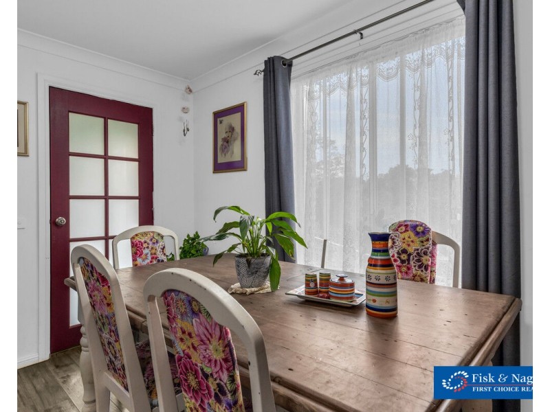 6 Hood Street, Candelo NSW 2550