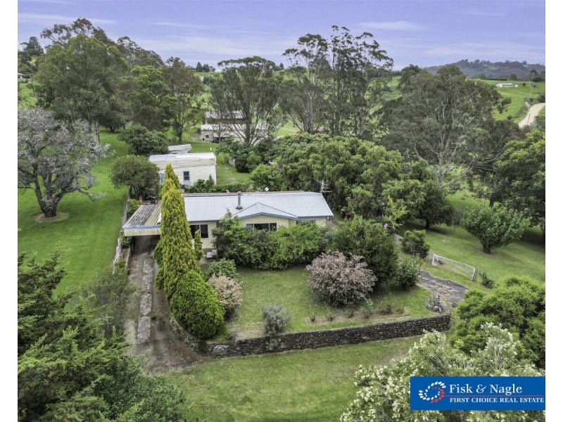 2 Miners Close, Bega NSW 2550