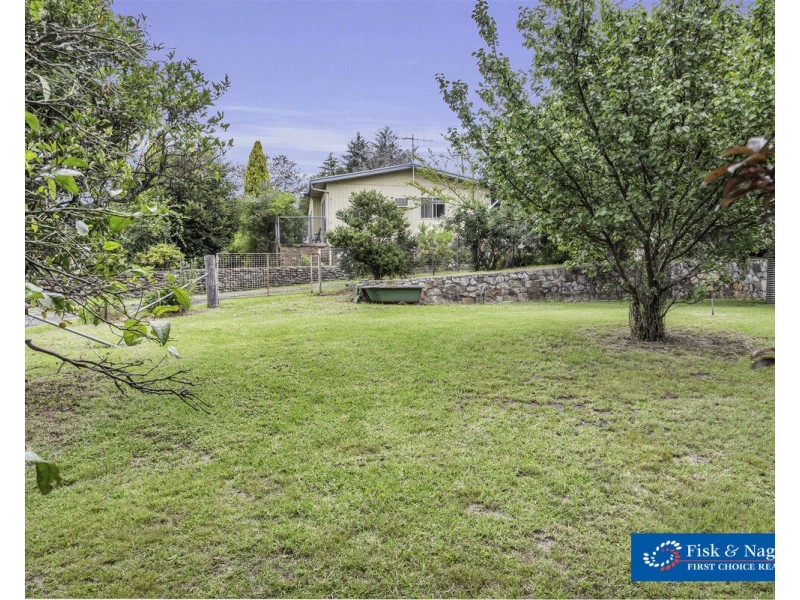 2 Miners Close, Bega NSW 2550